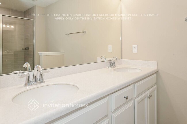 Building Photo - 1314 Grassland Ave