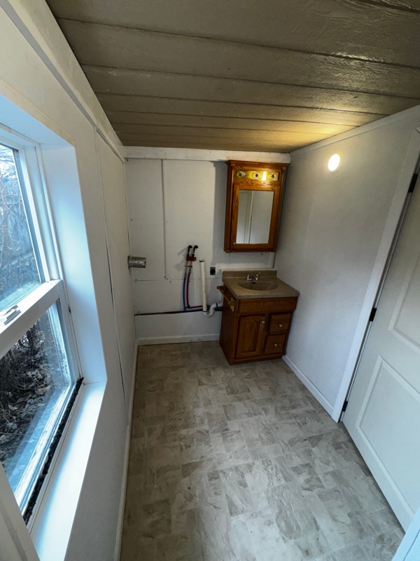 Building Photo - 2509 Olivewood Ave