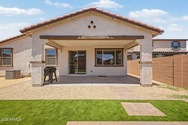 Building Photo - 21157 E Canary Wy
