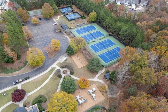 Building Photo - 1066 Winding Br Dr