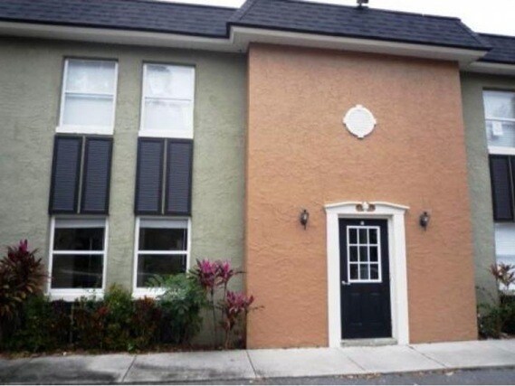 Primary Photo - 113 E. Smith Street