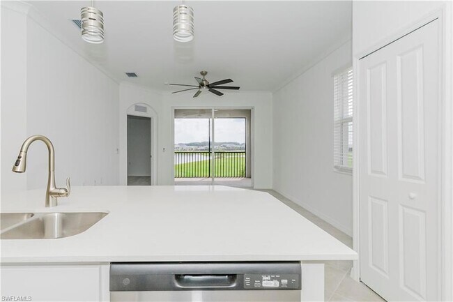 Building Photo - 5527 Double Eagle Cir
