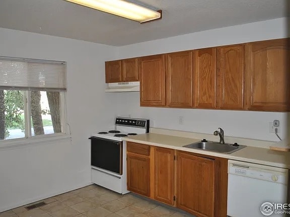 Building Photo - 104 7th St