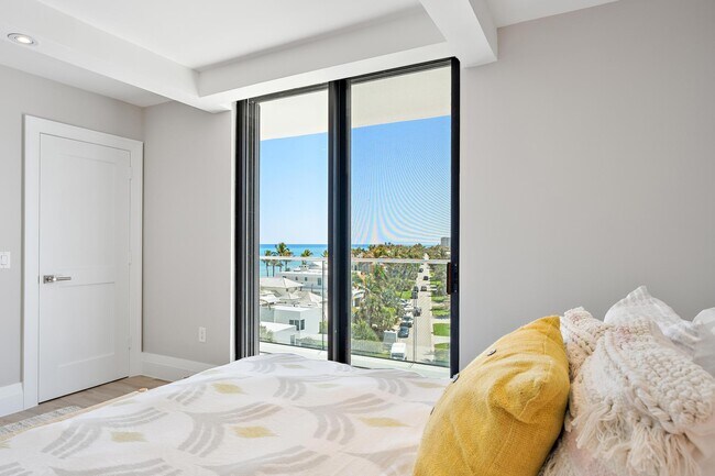 Building Photo - 100 S Beach Rd