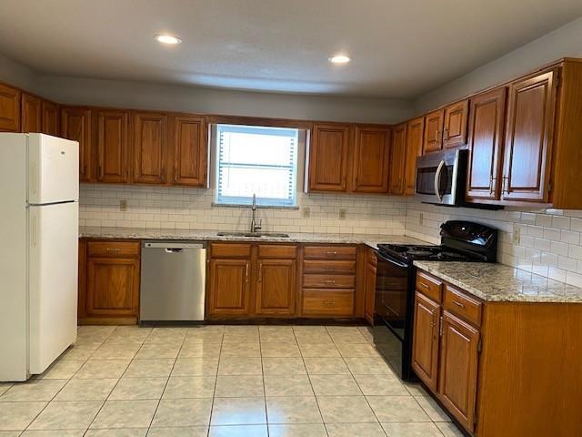 Building Photo - 2303 Markland St