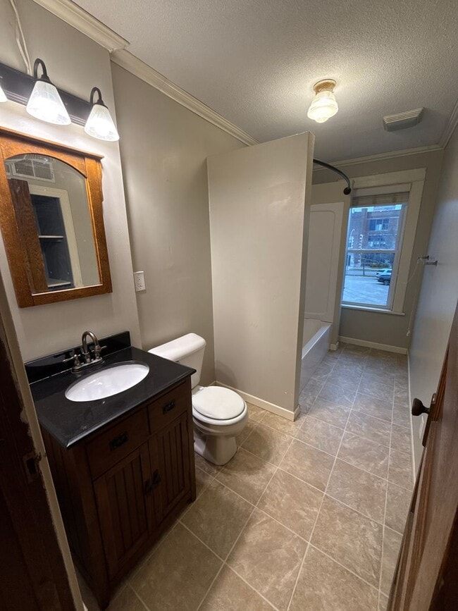 Building Photo - NSP-139/141 6th St NW