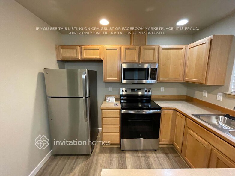 Building Photo - 6006 80th Ave NE