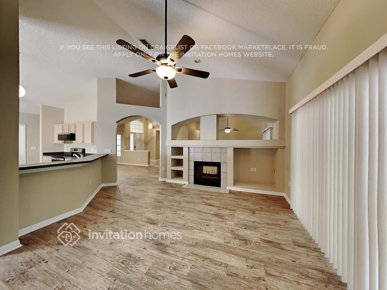 Building Photo - 1402 Whispering Woods Way