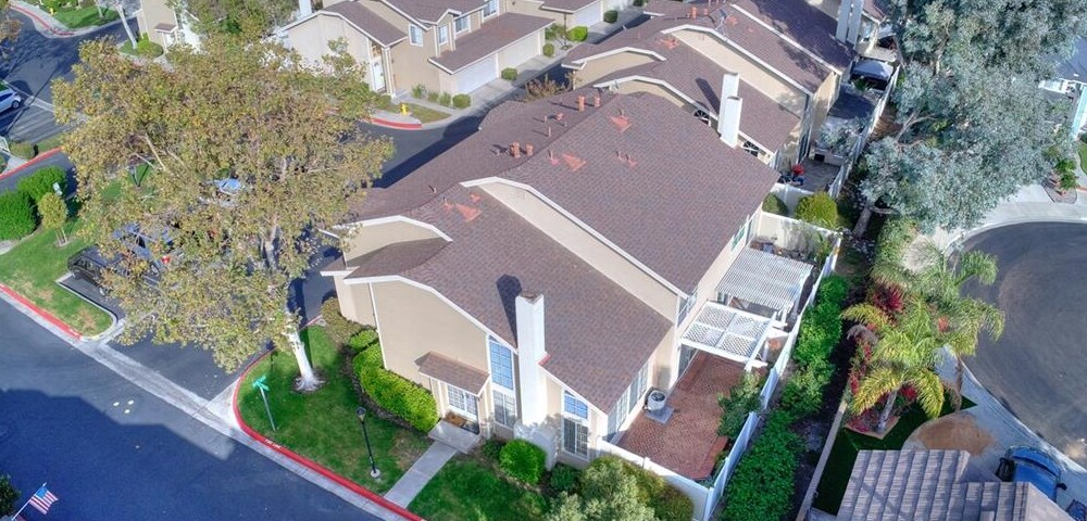 Building Photo - 26222 Fern Glen