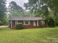 Building Photo - 800 Mt Holly-Huntersville Rd