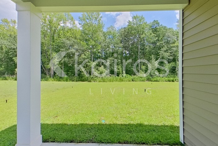 Building Photo - 644 Castillo Dr