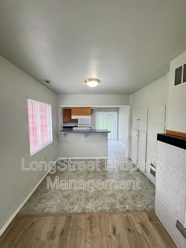 Building Photo - 1012 NW 34th St