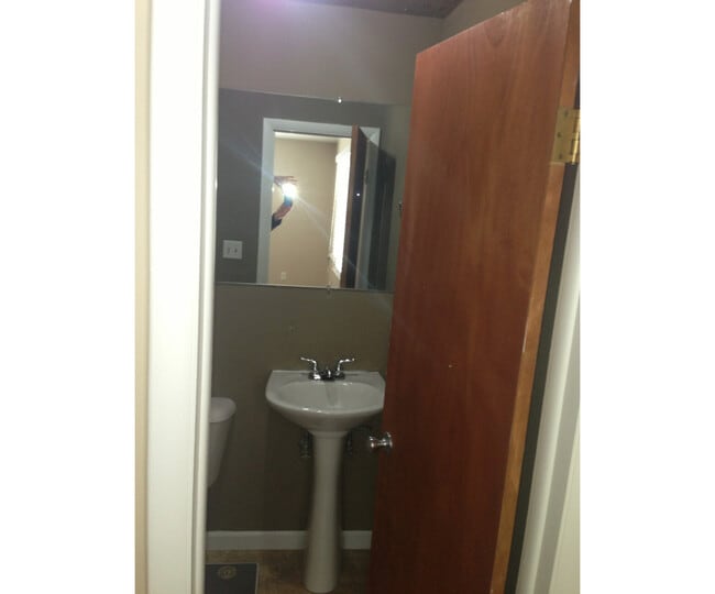 Building Photo - West Lafayette Schools Single Family Home ...