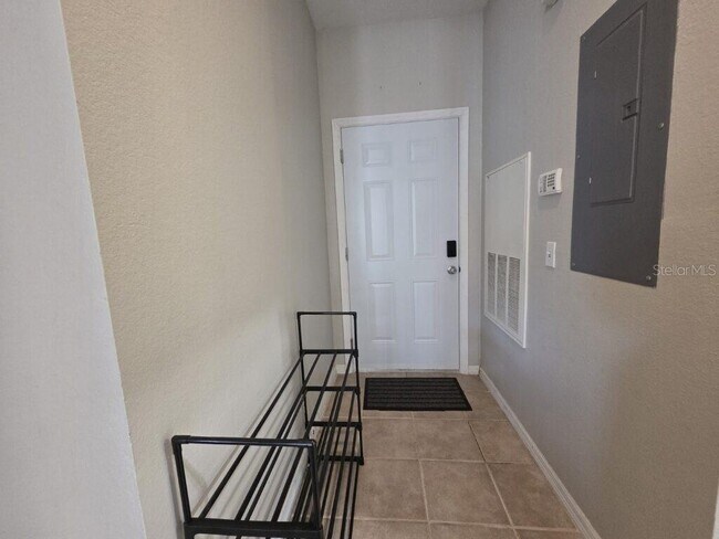 Building Photo - 9158 SW 51st Rd
