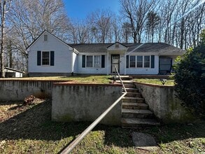 Building Photo - 1260 Blanton St