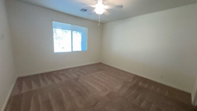 Building Photo - Sunland Springs Village 55+ Community