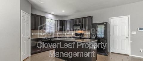 Building Photo - 1434 Kedros-