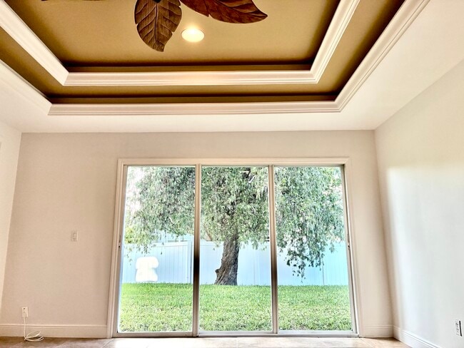 Building Photo - 26748 Morton Ave