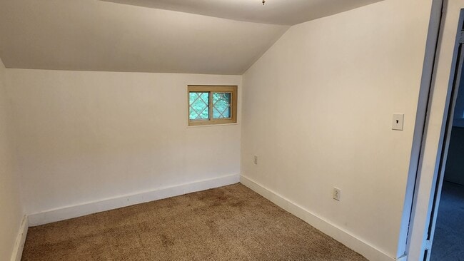 Building Photo - Four bedroom house available now  in Bradford PA! Home has been recently remodeled and is ready t...