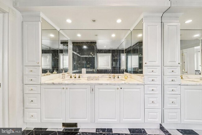 Building Photo - 5301 Goldsboro Rd