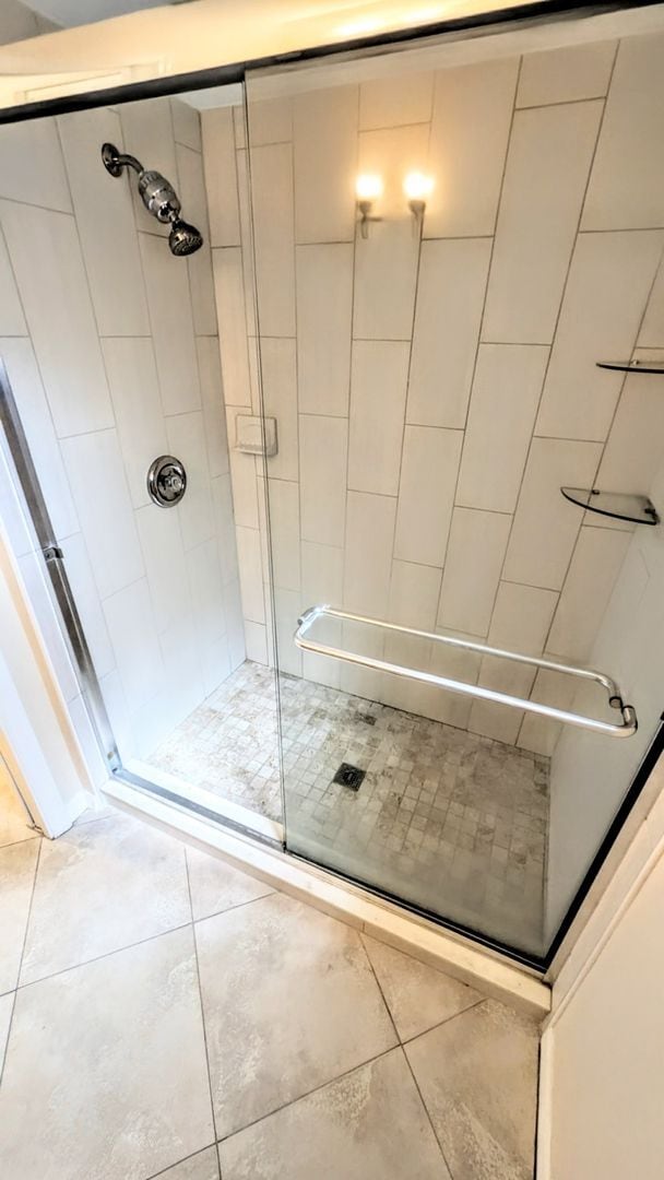 Building Photo - Annual UNfurnished 2/2 SFH in Palm-Aire