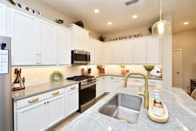 Building Photo - 10731 Bridgeport Path Ct