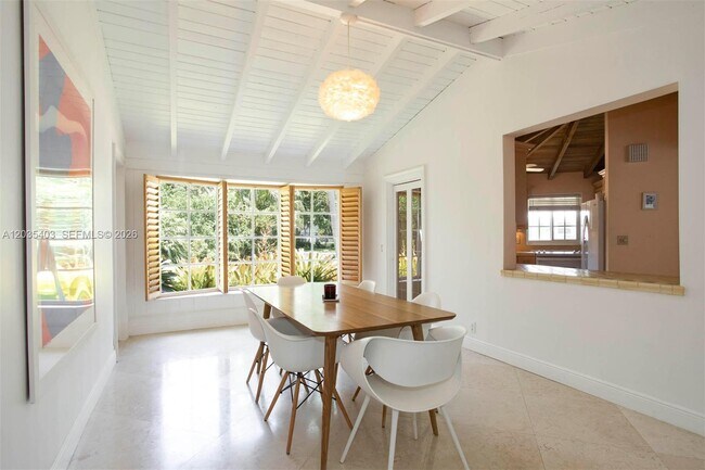 Building Photo - 7924 SW 50th Ct