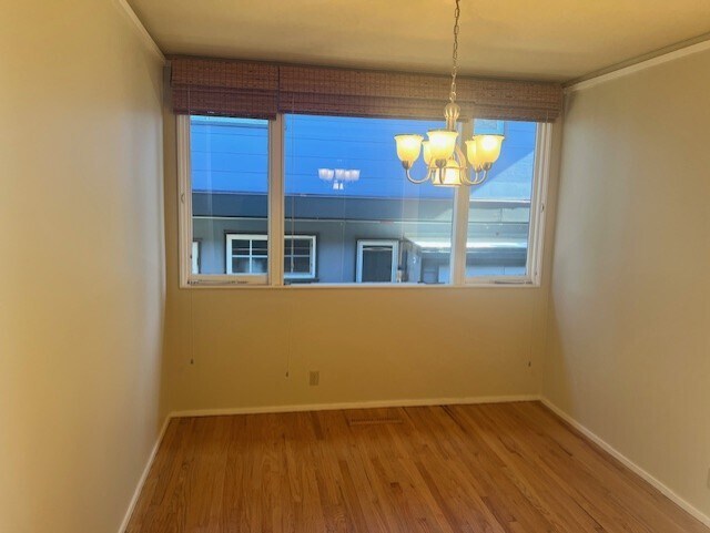 Dining Room - 880 Larkspur Dr