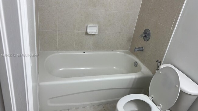 Building Photo - 7240 NW 114th Ave