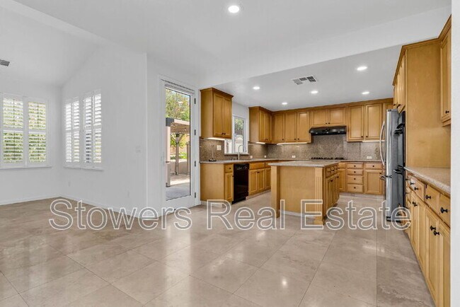 Building Photo - 1709 Campanula Dr