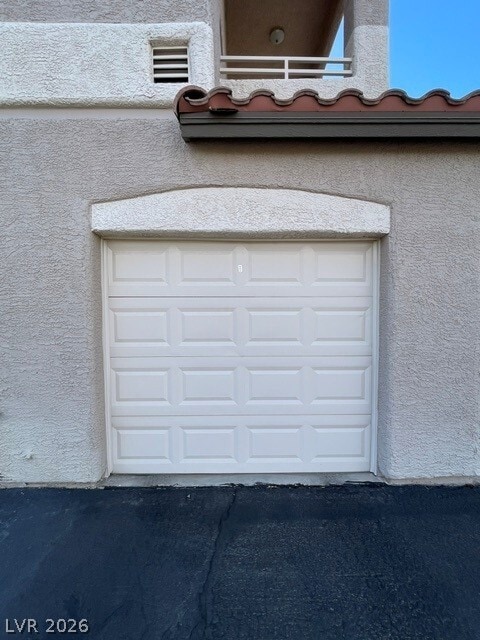 Building Photo - 75 N Valle Verde Dr
