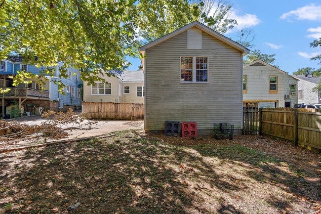 Building Photo - 4022 N State St