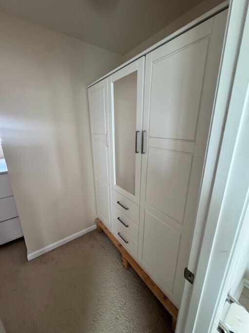 Building Photo - Modern Comfort Meets Space – 4BR/3.5BA Hom...