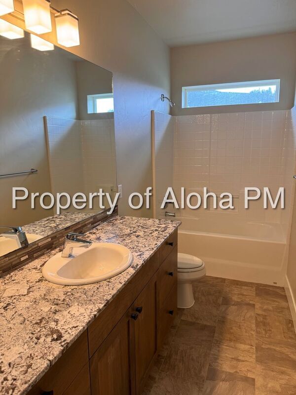 Building Photo - 3502 E Grand Forest Dr