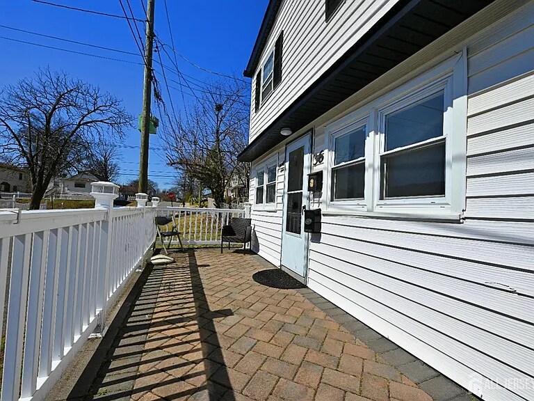 Building Photo - 36 Diaz St
