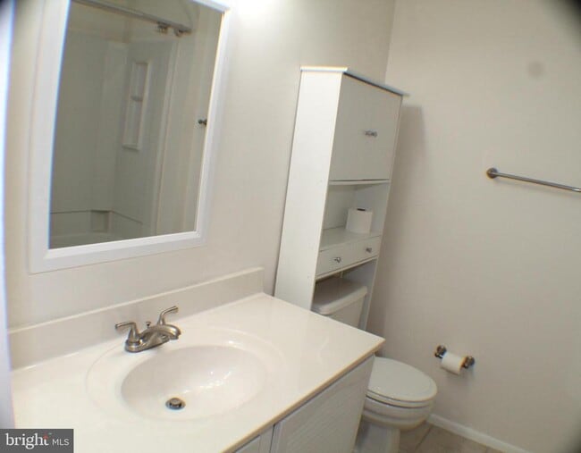 Building Photo - 7915 Tyson Oaks Cir