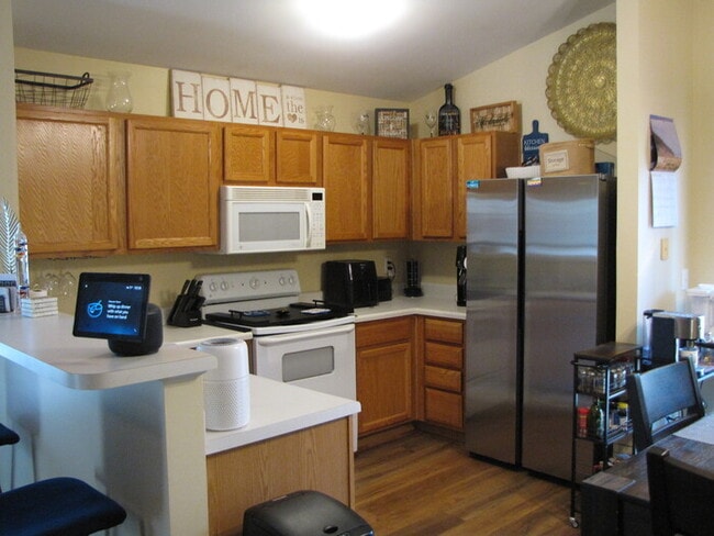 Building Photo - 8 Evanwald Ct