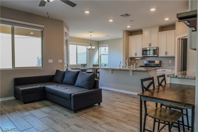 Building Photo - 12528 Mosticone Way