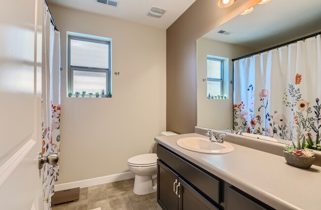 Building Photo - 348 S 780 E
