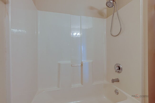 Building Photo - 1544 Anderson Trail