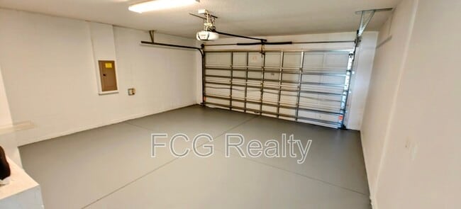 Building Photo - 122 Glenwood Blvd