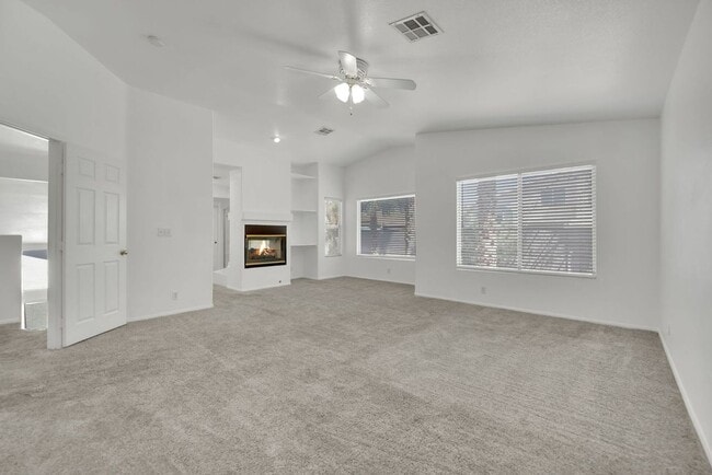 Building Photo - 168 Herbie Ln