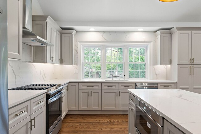 Building Photo - Renovated Ranch in North Wlmington