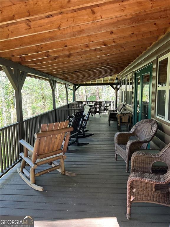 Building Photo - 266 Gates Club Rd