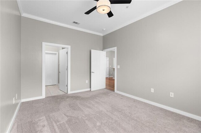 Building Photo - 870 Inman Vlg Pkwy NE