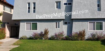 Building Photo - 2121 W 157th St