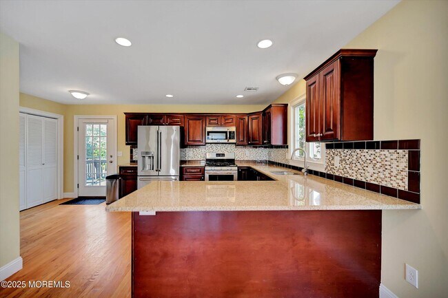 Building Photo - 15 Griggs Ave