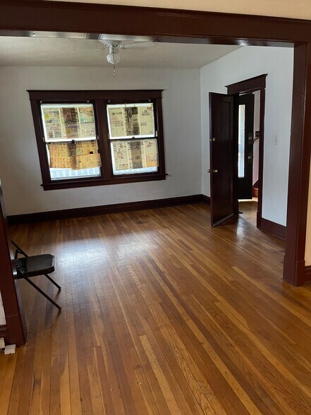 Building Photo - 825 Harrison St