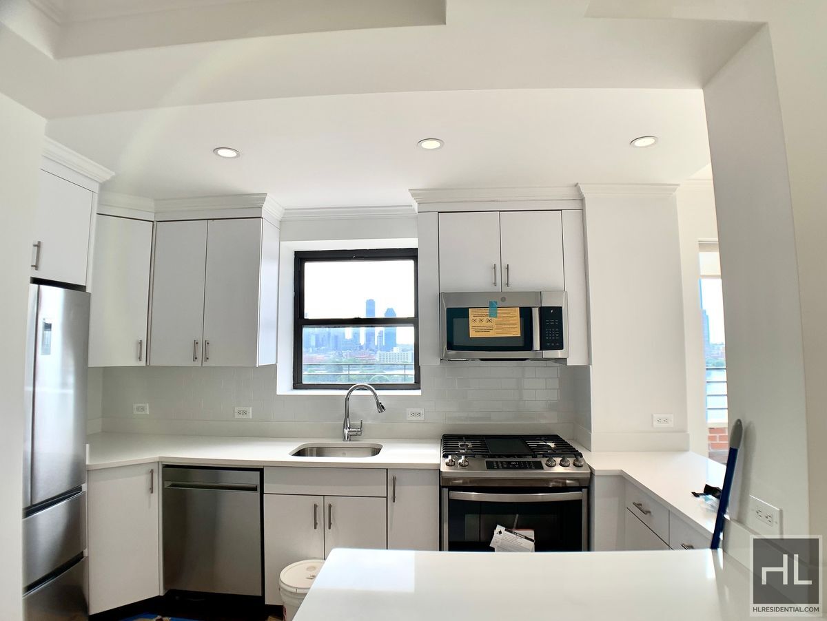 Building Photo - BEEKMAN PLACE