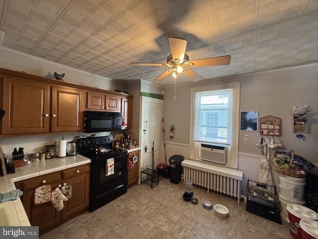 Building Photo - 416 Maryland Ave